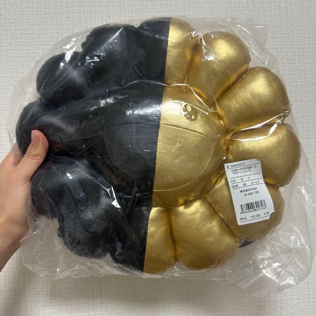 村上隆 YouTuberヒカル 2月20日(土)19時より、WEBショップにて村上隆×ヒカル コラボレーション